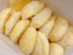 鳕鱼小贝-鲍师傅糕点(江苏路店)