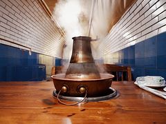 -洞庭洲·防空洞火锅·铜锅涮肉·烧烤(新百广场店)