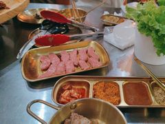 -胡悦里韩式烤肉(芝罘万达广场店)