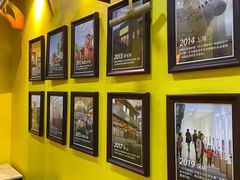 -杨梅红艺术教育(万象城校区)