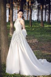 -Lady  Jane高端婚纱礼服馆