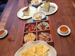 -梅间堂茶馆(绿地缤纷城店)