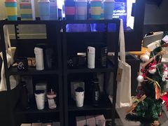 -瑞幸咖啡(新世界中心店)