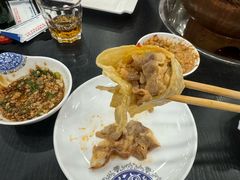 -楼外楼大刀肉传统火锅(西安大路店)