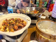-富正毅三下锅·湘西韵味(天门山索道店)