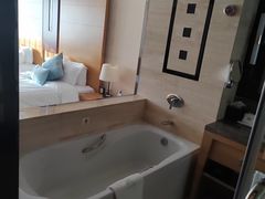 -海创大连科技交流中心(海事大学地铁站店)