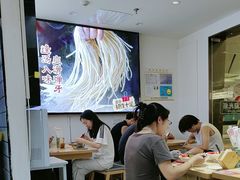 -魔都三兄弟酸辣粉·蘸卤炸串(虹桥万科店)