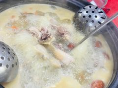 -花苑美食横琴生蚝火锅(拱北粤华路店)