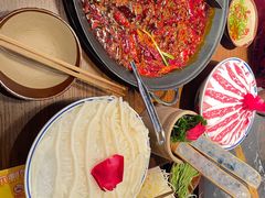 -萍姐火锅·公路夜市(武汉首店)