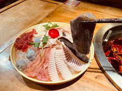 -城墙拐拐火锅(三峡广场黑金冠店)