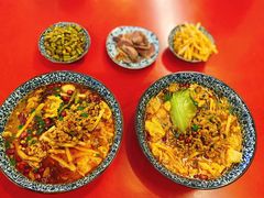 -粉家柳州螺蛳粉(杨宅路店)