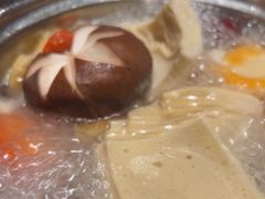 -一叶一世界·素食餐厅(锦华万达店)