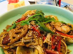 -海口绿发希尔顿酒店-田园汇自助餐·三文鱼·海鲜