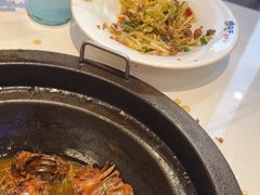 -咱屯子铁锅炖直营店(保利店)