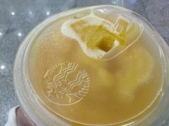 -星巴克(上海虹桥站2A检票口)