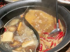 鸳鸯锅底-呷哺呷哺(松江开元店)