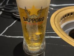 -山川小町·极番烧肉(新地假日广场店)