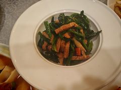 -汗腾格里·风味餐厅(新疆驻京办店)