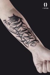 点击看大图 -I-TATTOO 纹身艺术空间