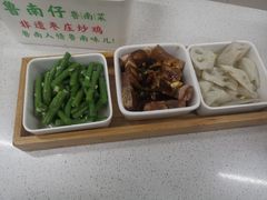 -鲁南仔·滕州炒鸡(经三路店)