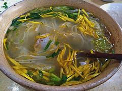 -桥香园云南过桥米线(金马碧鸡店)