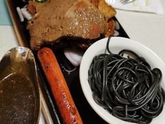 牛扒墨汁意粉-潮庭港式茶餐厅·熊仔奶茶(同济广场店)