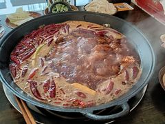 -黄潇洒老火锅(九眼桥宏济巷店)