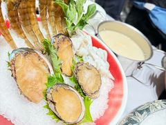 -红鼎豆捞·非遗鲍皇汤火锅(宝丰路店)