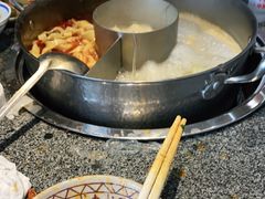 -江小渔鲜鱼火锅(应天西路店)