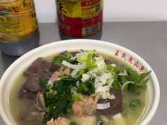 -文山荷鲜居(翠湖店)