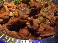 鸡翅煲-胖哥俩肉蟹煲(河北勒泰购物中心店)