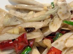 -黄泥岗·地道湖北菜(奥特莱斯店)