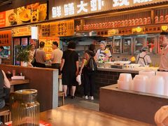 -李犟大爆鳝面·手工蟹黄包(湖滨西湖店)