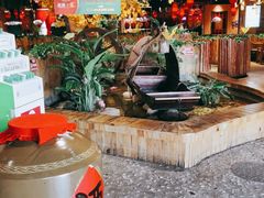 -老滇山寨•云南特色菜•地方菜•民族风情歌舞表演(金碧店)