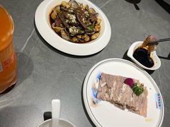 -佬太公海鸭·海鲜大排档(上海总店)
