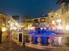 -泡泡玛特POPMART(蓝色港湾店)