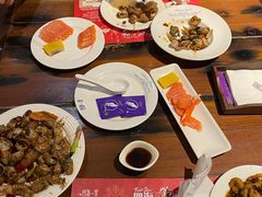 -四海一家自助餐(益田假日广场店)