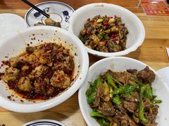 -笨罗卜浏阳菜馆(太平街店)