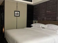 -铂尔登国际酒店(南山深圳湾口岸店)