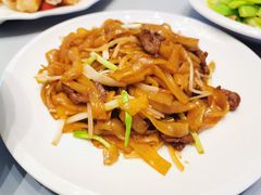 干炒牛河-一澜江宴·江景地标楚菜(江滩公园店)