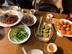 -湘力力小院·鱼汤泡饭(枫林路店)