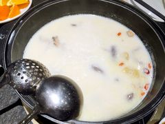 -煲宫猪肚鸡(昆山金鹰国际购物中心店)