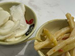 -甘掌门·化州驰名牛杂粉(越秀店)