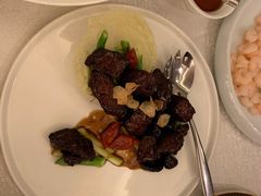黑金雪花牛肉粒-上海和平饭店龙凤厅 Dragon Phoenix
