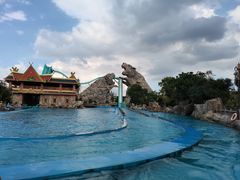 -七彩云南欢乐世界