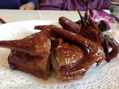 红烧乳鸽-海宝酒家(中山四路店)