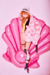 -onlygirl摄影美学馆高端定制(江滩店)