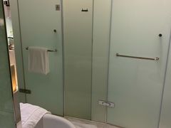 -上海滴水湖皇冠假日酒店