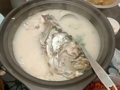 -香山湖家家宴(中山陵店)