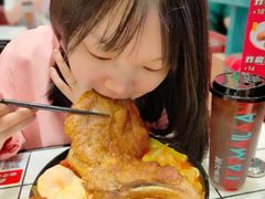 -肥汁米蘭香港米线(长宁来福士店)